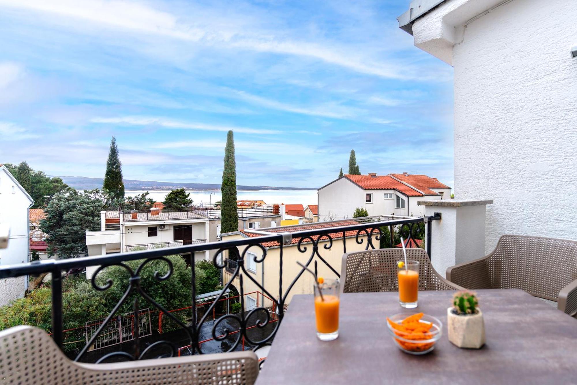 Vila Sabrina Selce Exterior photo